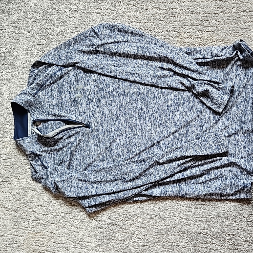 Under armour light weight pullover